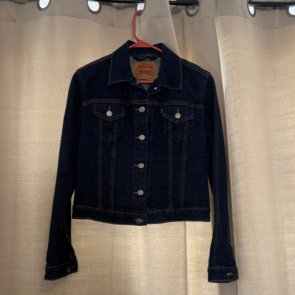 Levi’s jean jacket 3683